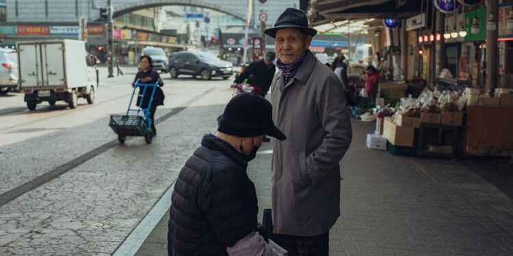 Daily life in Seoul's vibrant street market showcasing local culture.